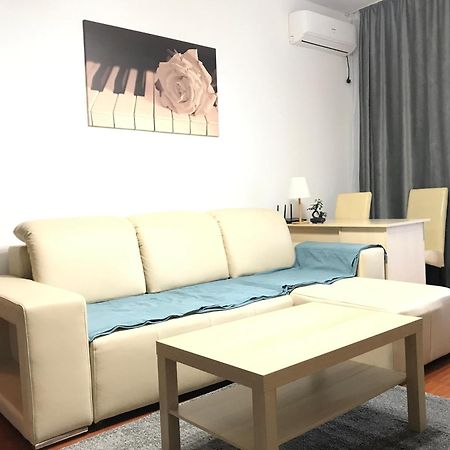 Orange Onix Apartaments Bukares Bagian luar foto
