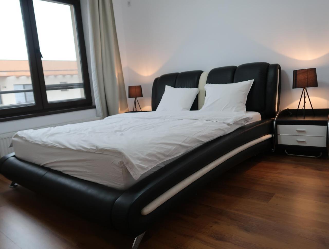 Orange Onix Apartaments Bukares Bagian luar foto