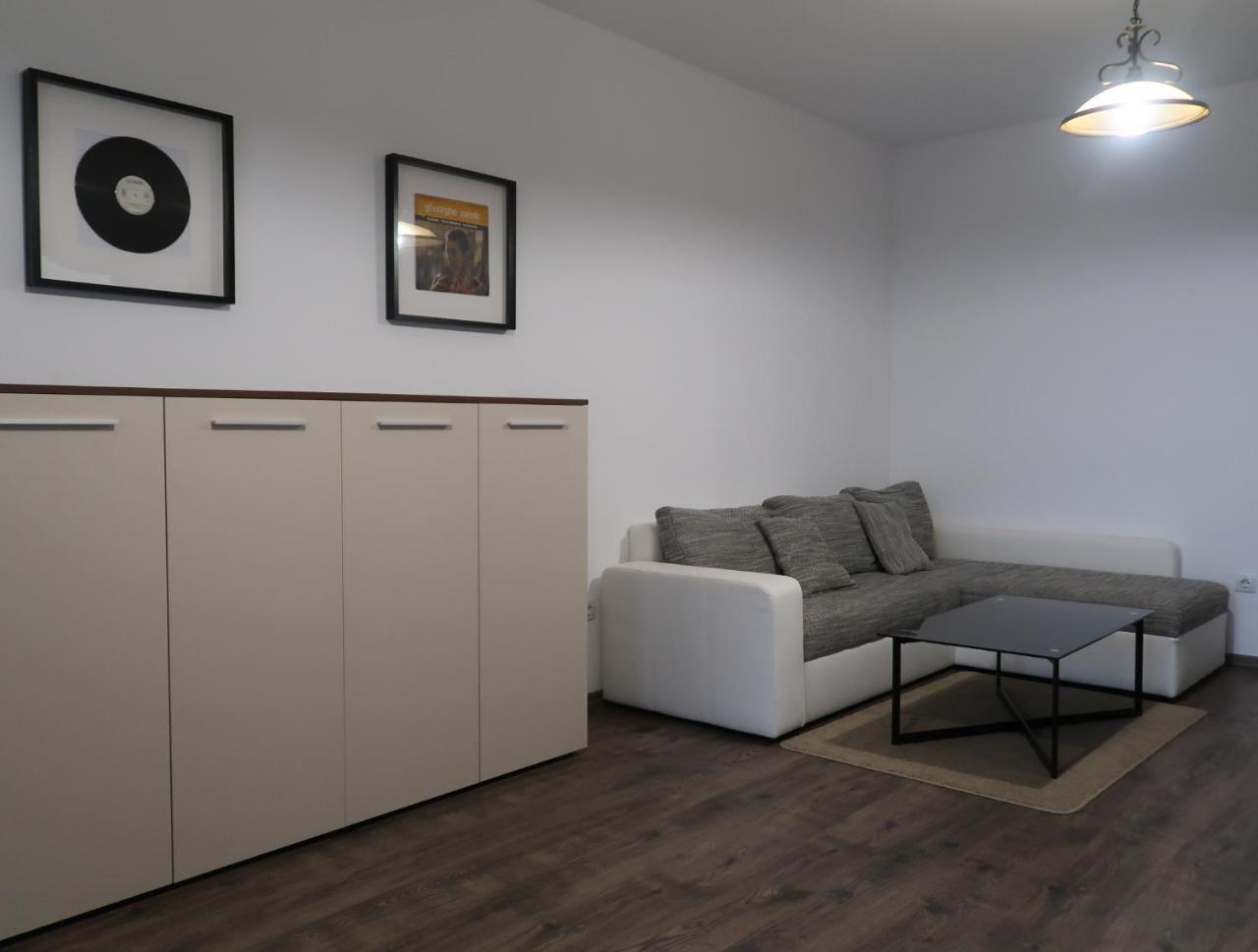 Orange Onix Apartaments Bukares Bagian luar foto